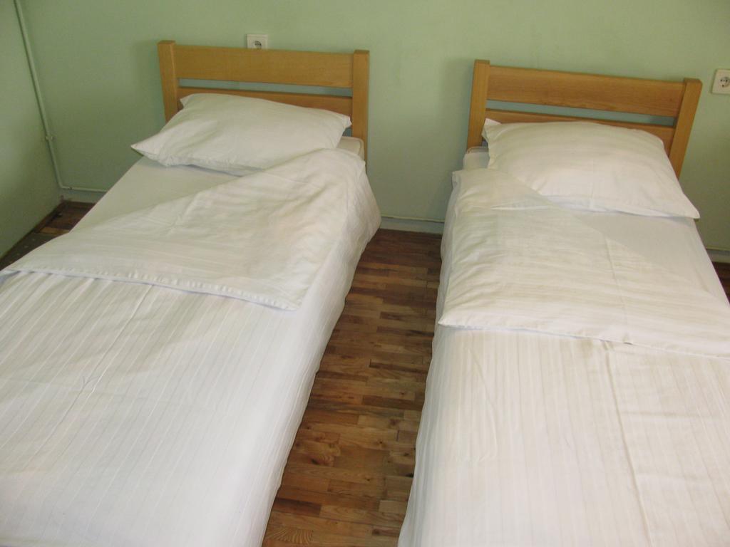 Apartments & Rooms Korzo Slavonski Brod Buitenkant foto